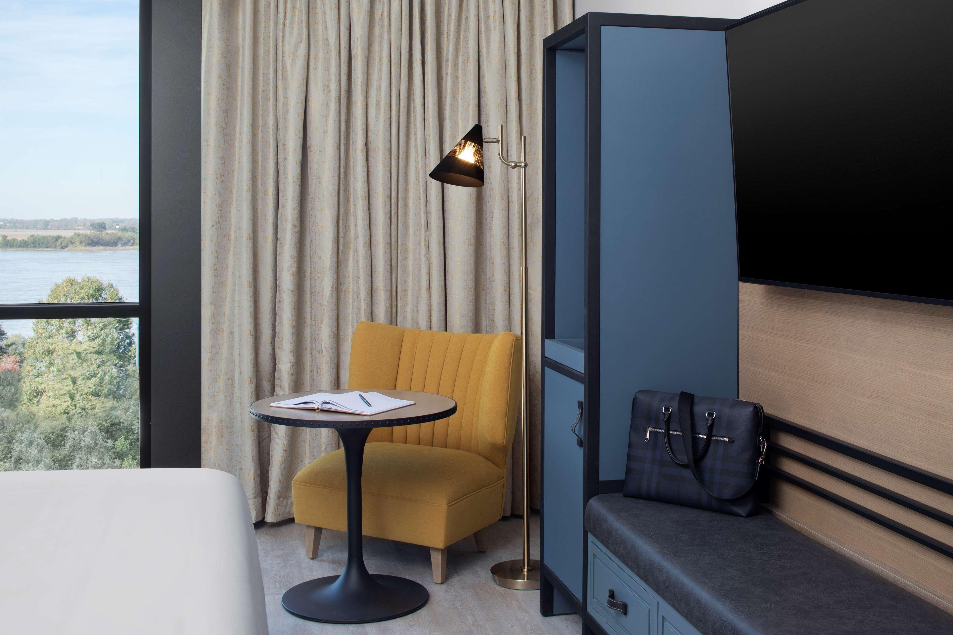 Отель Hyatt Centric Beale Street Мемфис Экстерьер фото