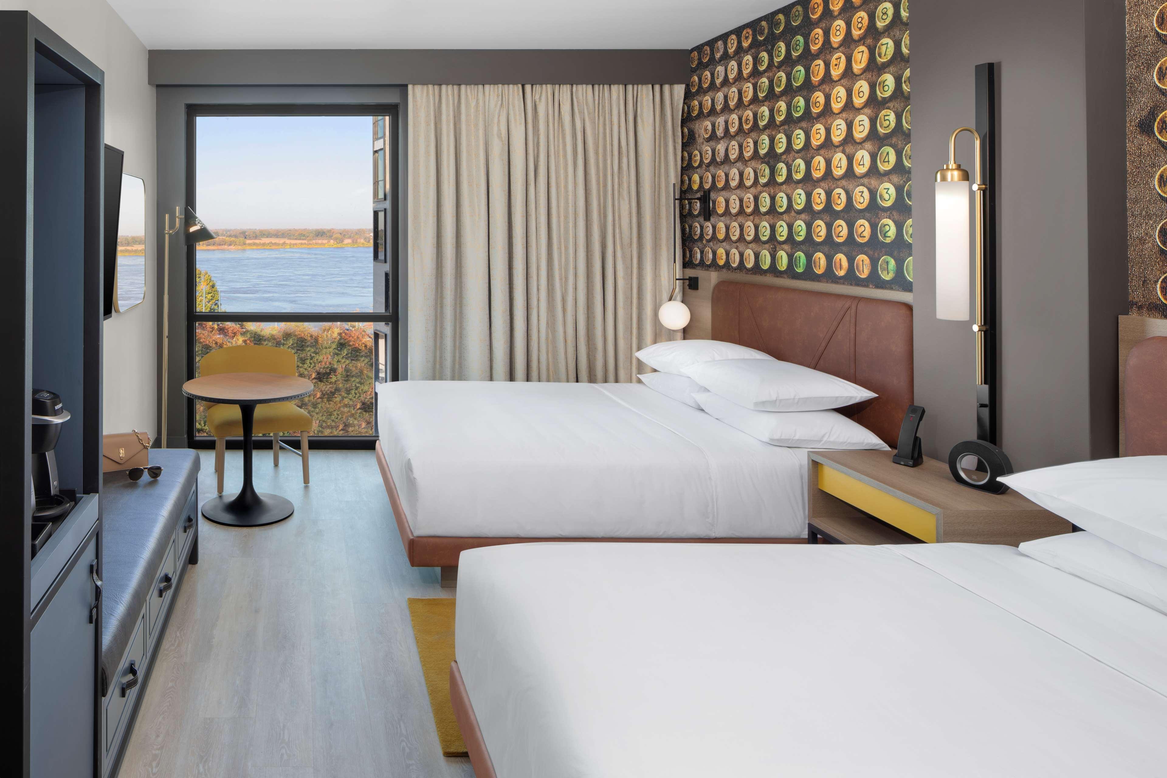 Отель Hyatt Centric Beale Street Мемфис Экстерьер фото