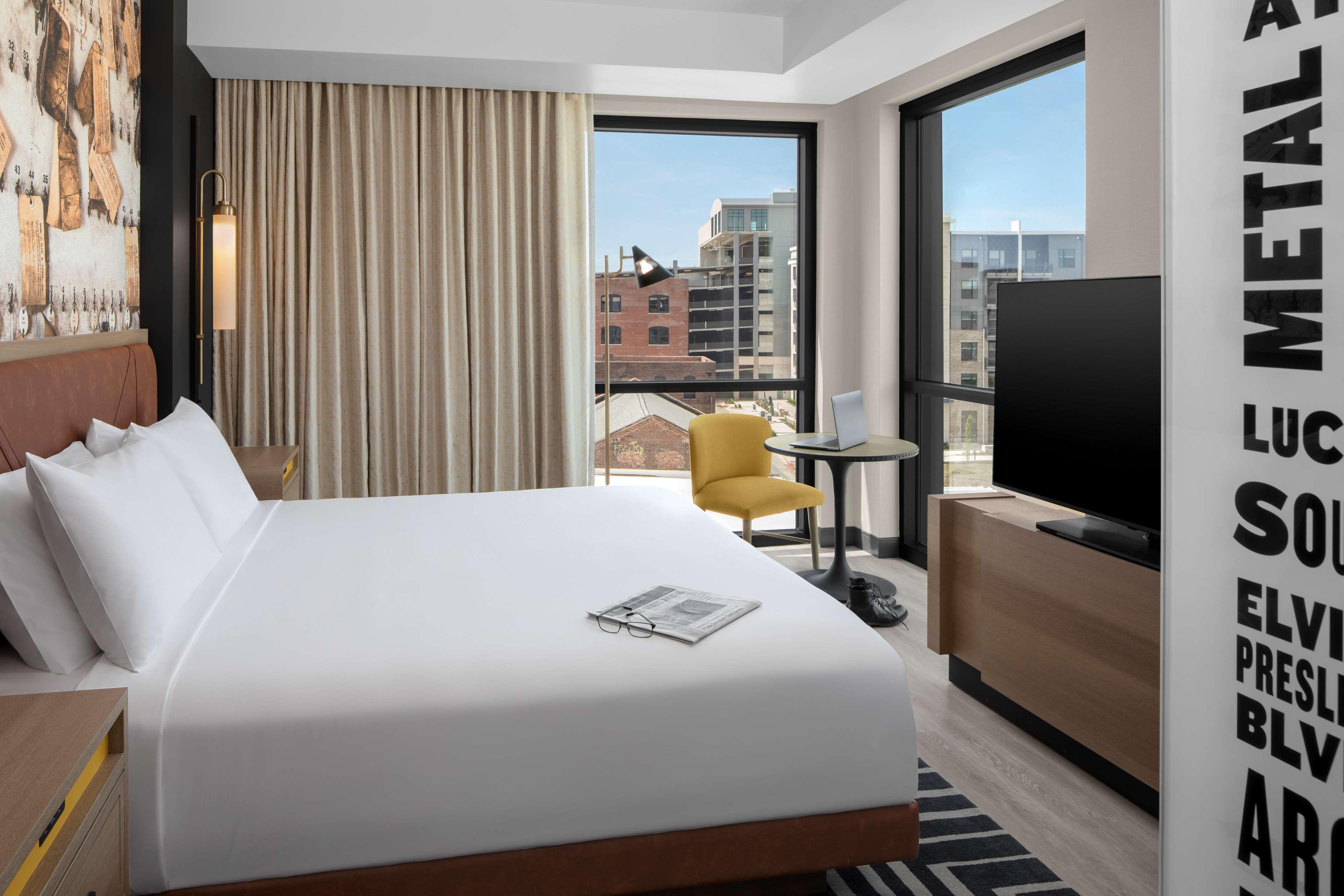 Отель Hyatt Centric Beale Street Мемфис Экстерьер фото