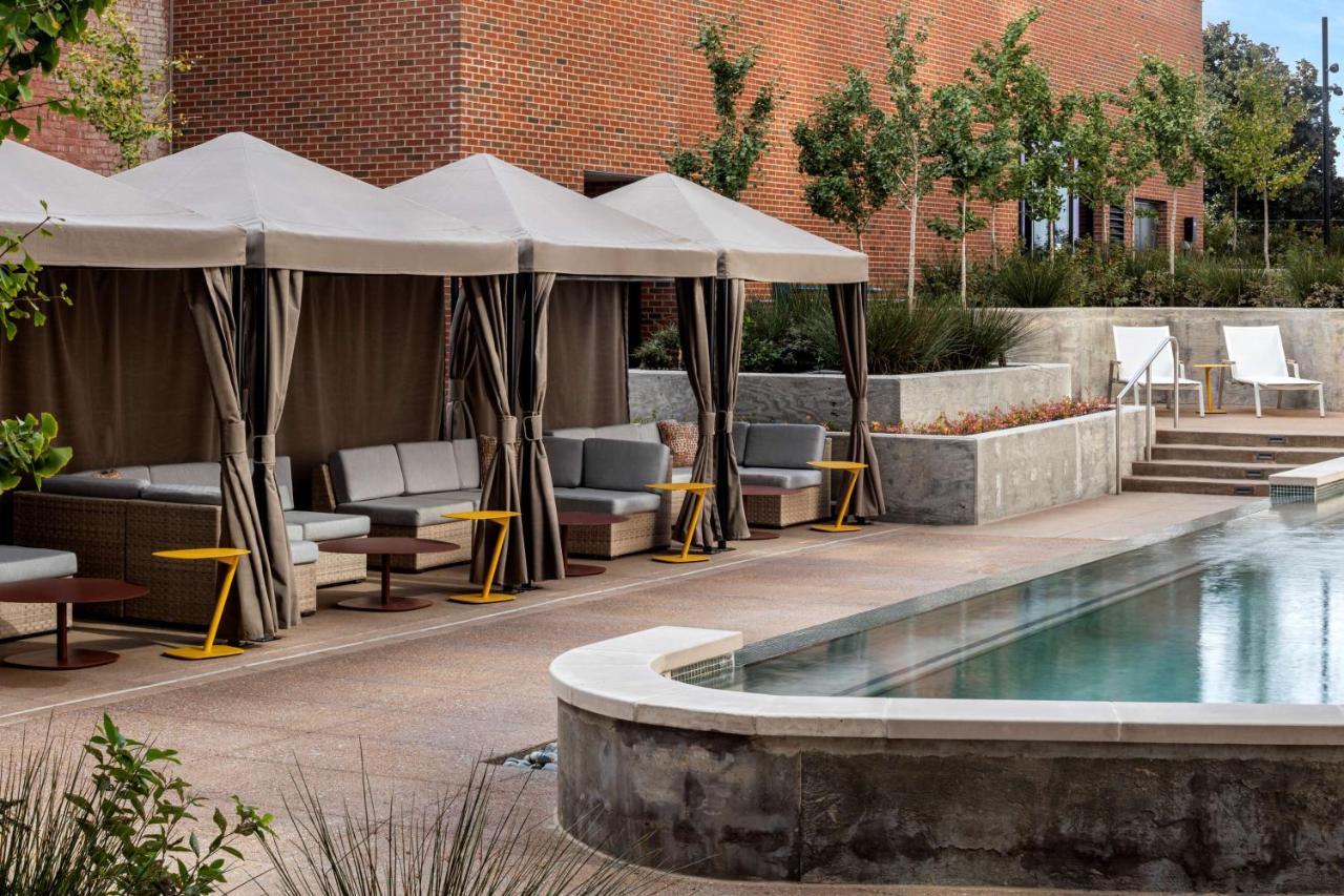 Отель Hyatt Centric Beale Street Мемфис Экстерьер фото