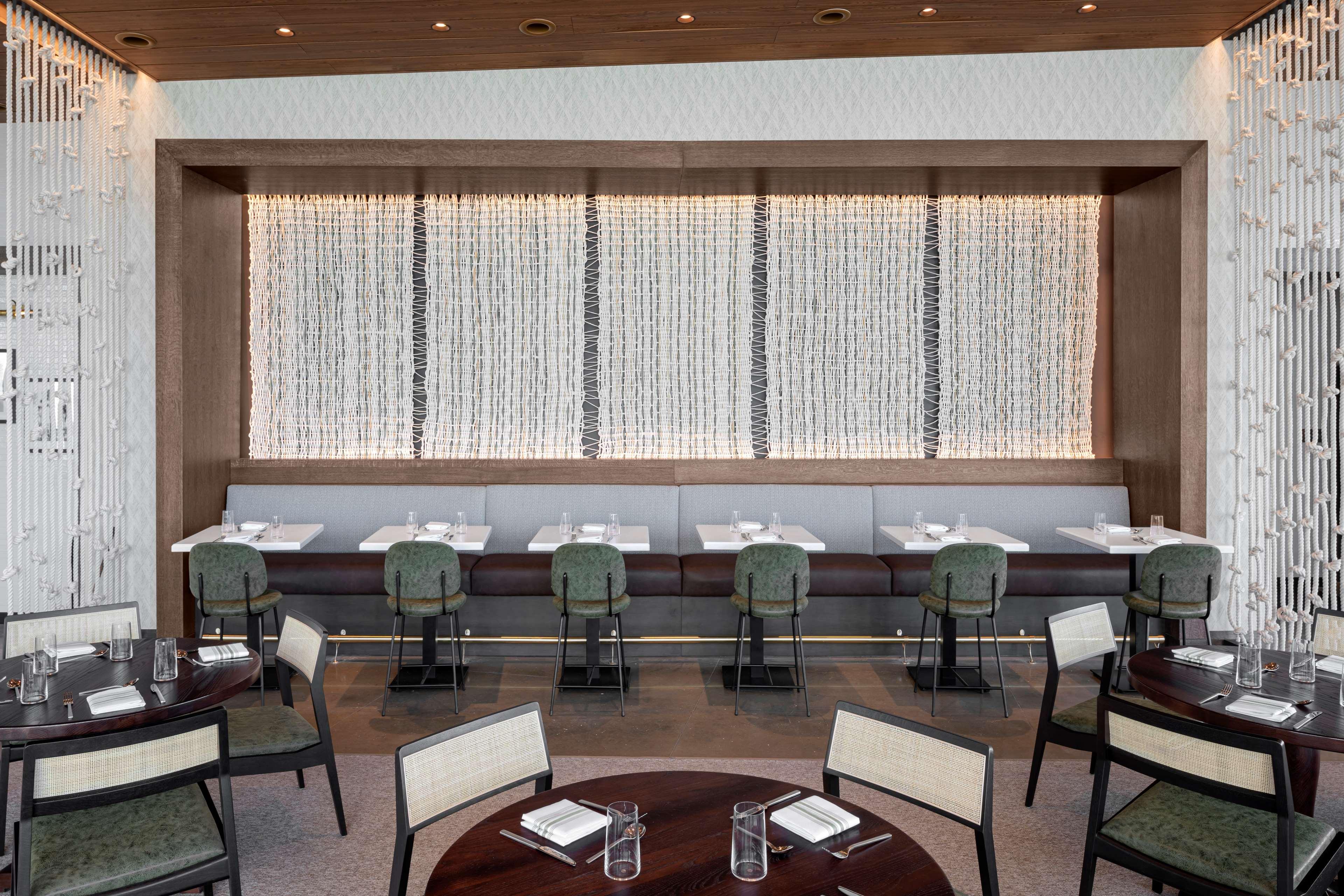 Отель Hyatt Centric Beale Street Мемфис Экстерьер фото